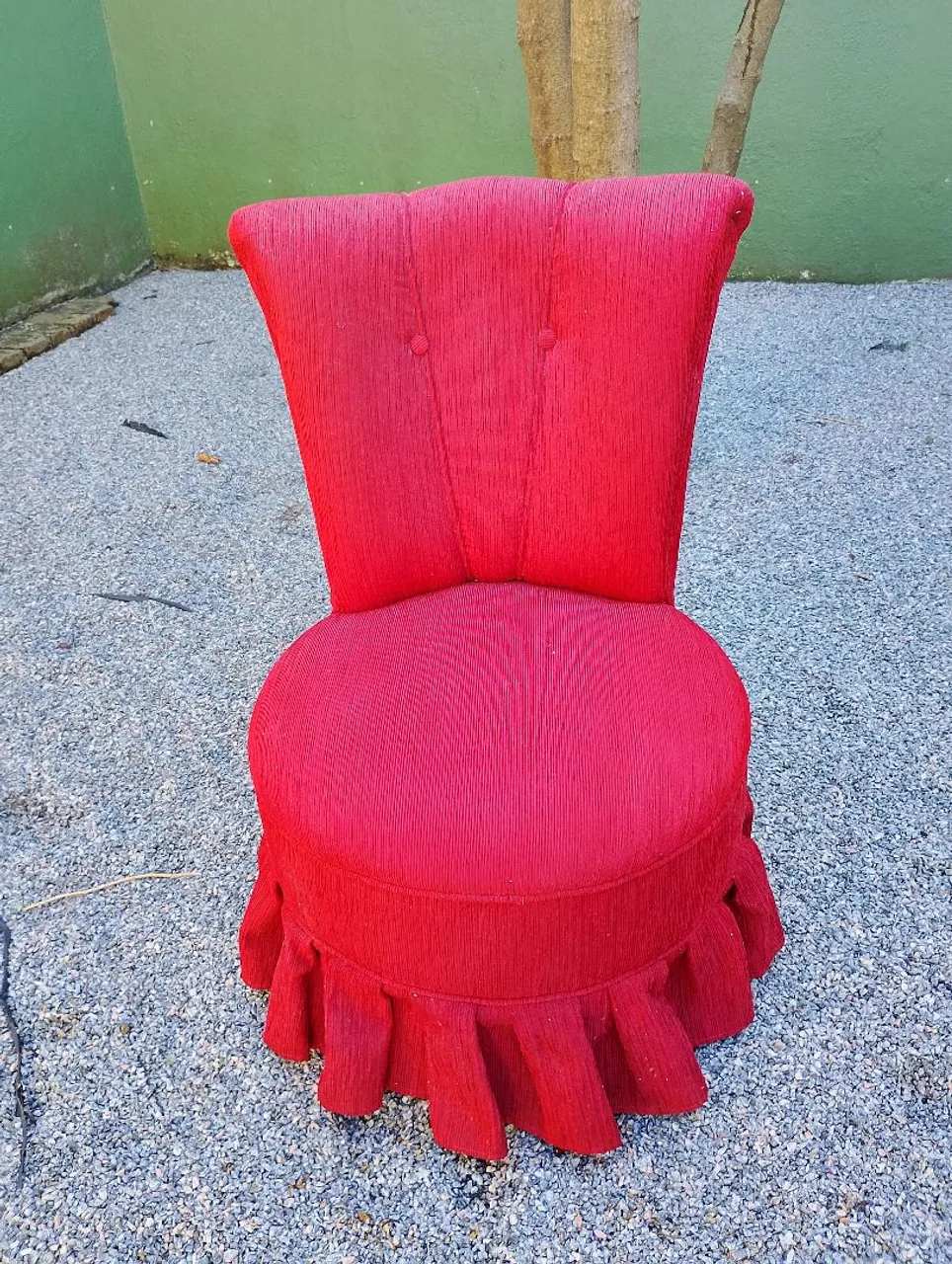 Poltrona vermelha vintage