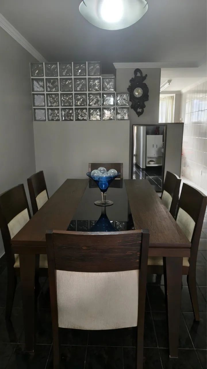 Jogo de mesa com cadeiras acolchoadas  - Foto 2