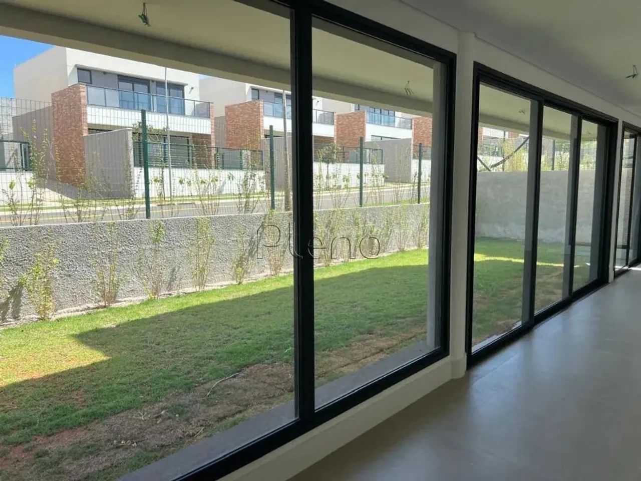 Casa à venda em Campinas, Alphaville Dom Pedro, com 3 suítes, com 242.13 m² - Foto 3