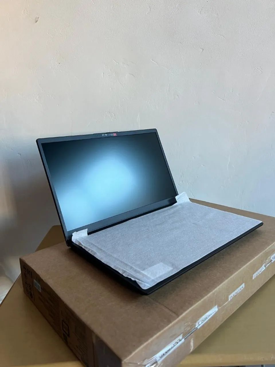 NOTEBOOK - LENOVO V14 - Foto 4