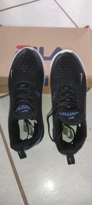 Tênis Nike Air Max 270 - tamanho 38 - Foto 4