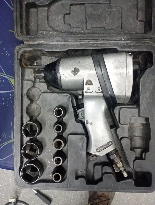 Chave de Impacto Pneumática