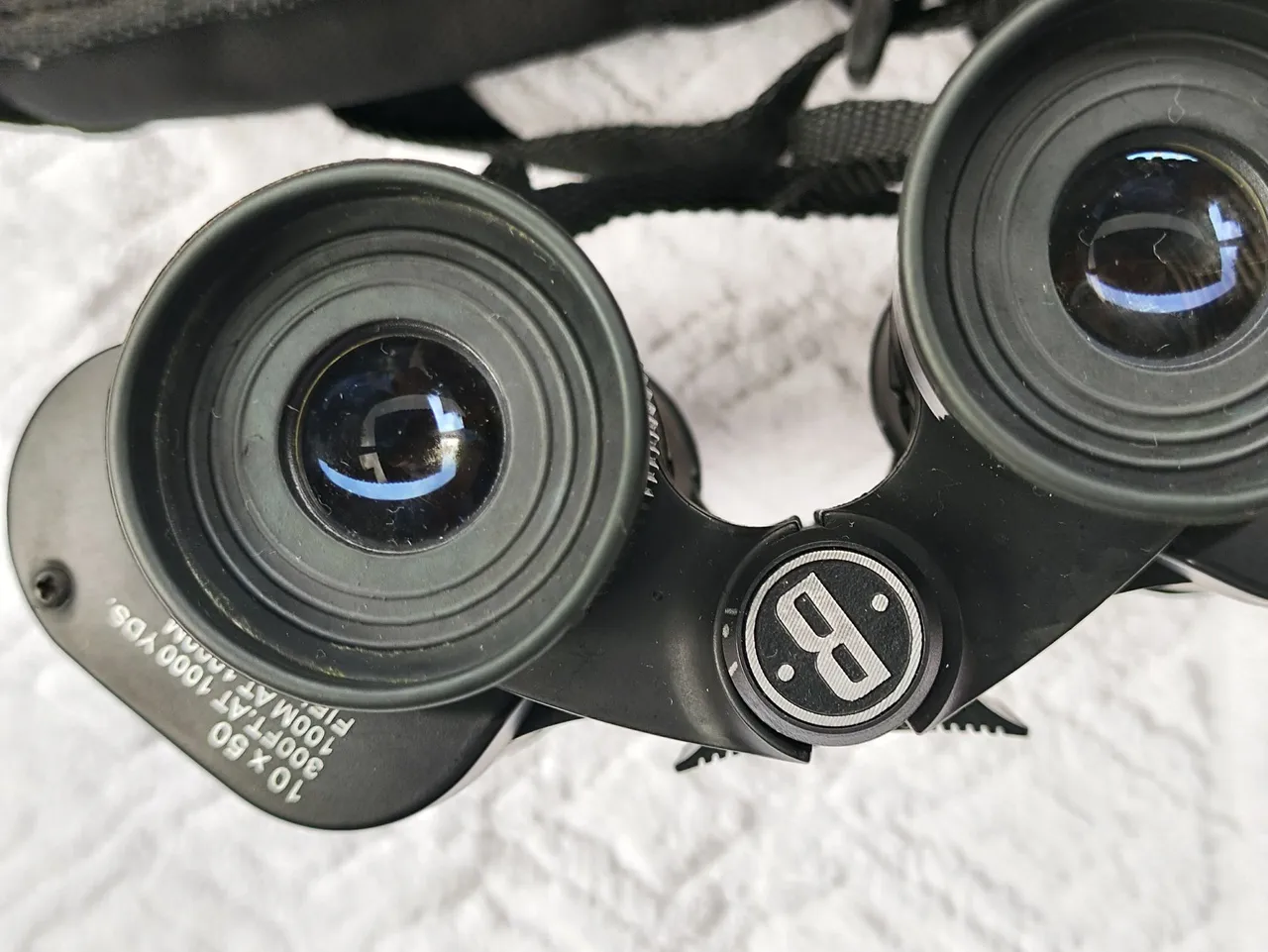 Binóculos Bushnell 10x50 - Perfeitos para Aventura!