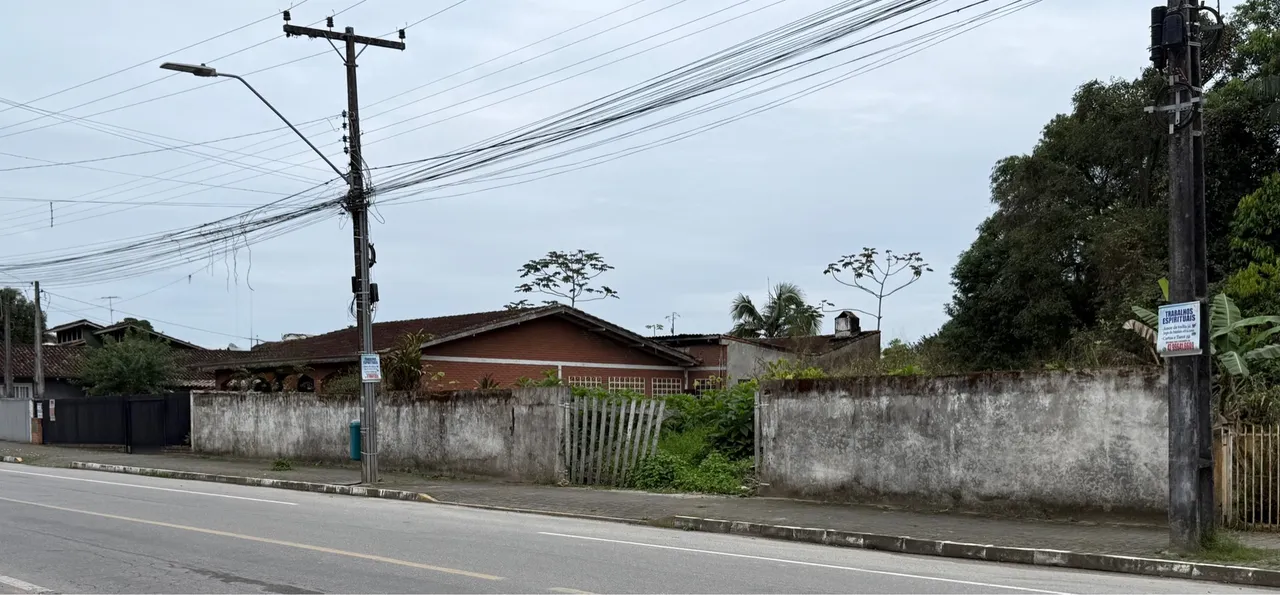 Alugo área avenida principal 35x50