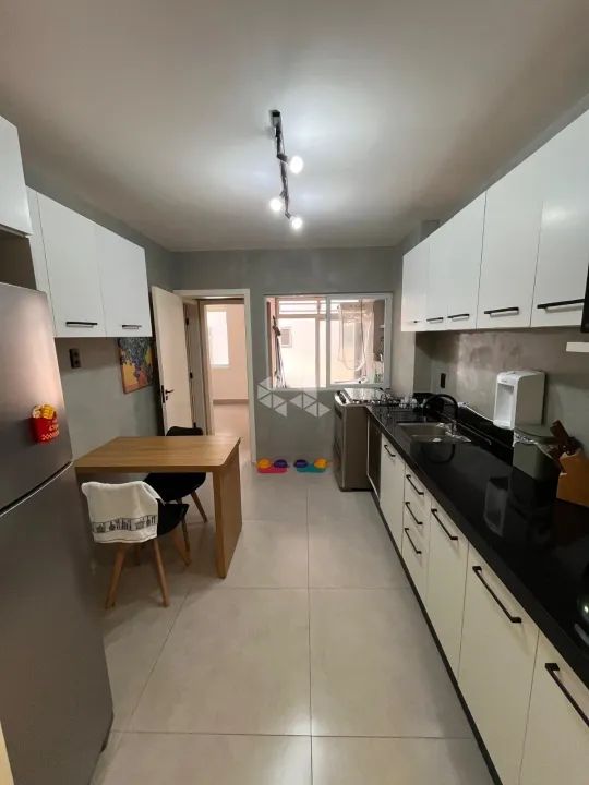 Apartamento com 4 quartos/dormitórios no bairro Canto, em Florianópolis- SC - Foto 3