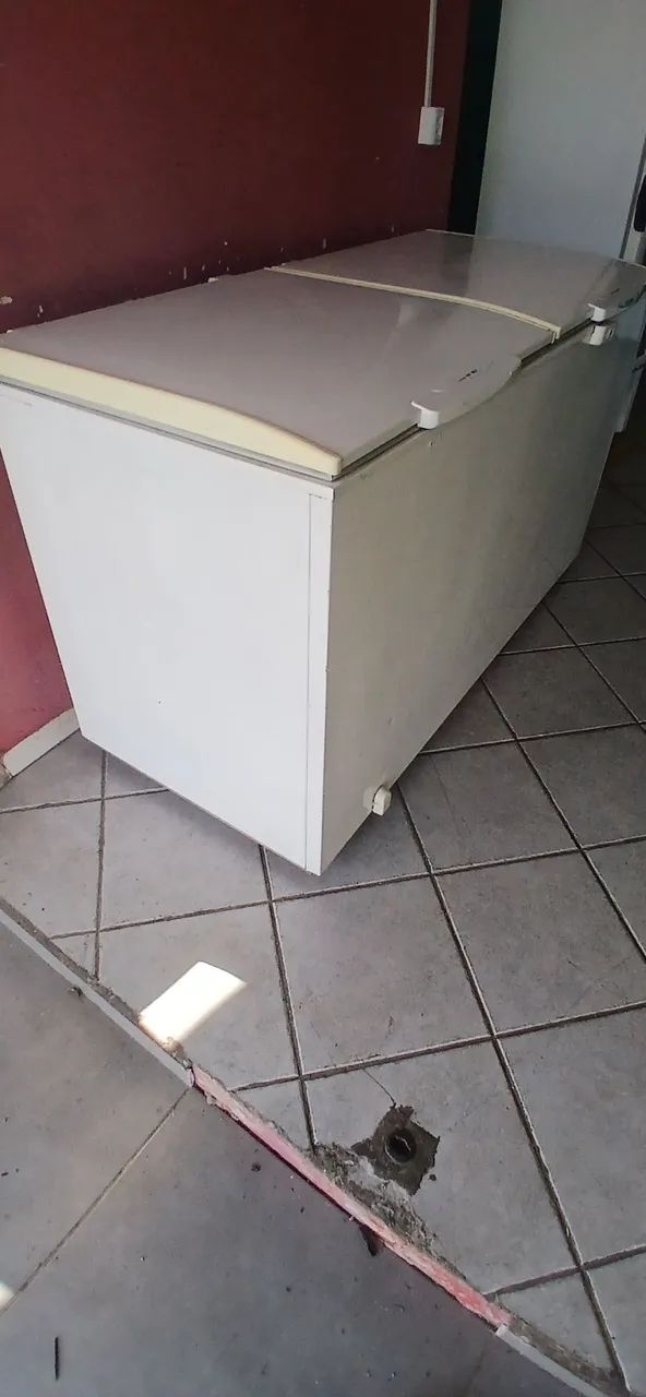 Freezer Horizontal tudo funcionando perfeitamente 220 volts 500 litros entrega grátis  - Foto 2