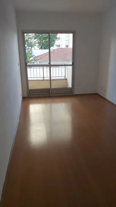 Apartamento à venda no Edifício Giovanna  na Vila Clementino em São Paulo - SP