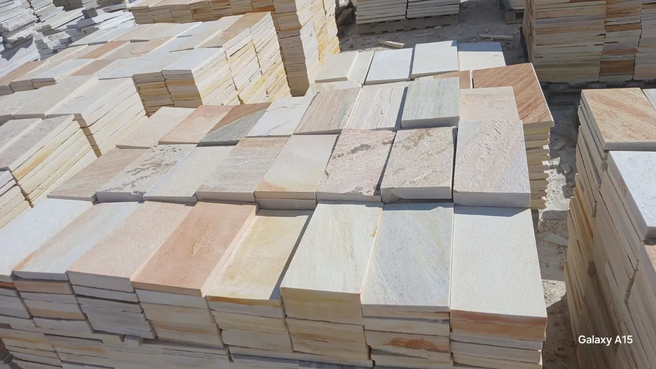 Pedras são Tomé mesclada amarelo 15x30