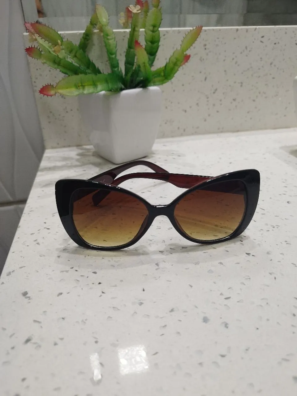 Óculos de Sol Estilosos - Design Cat Eye