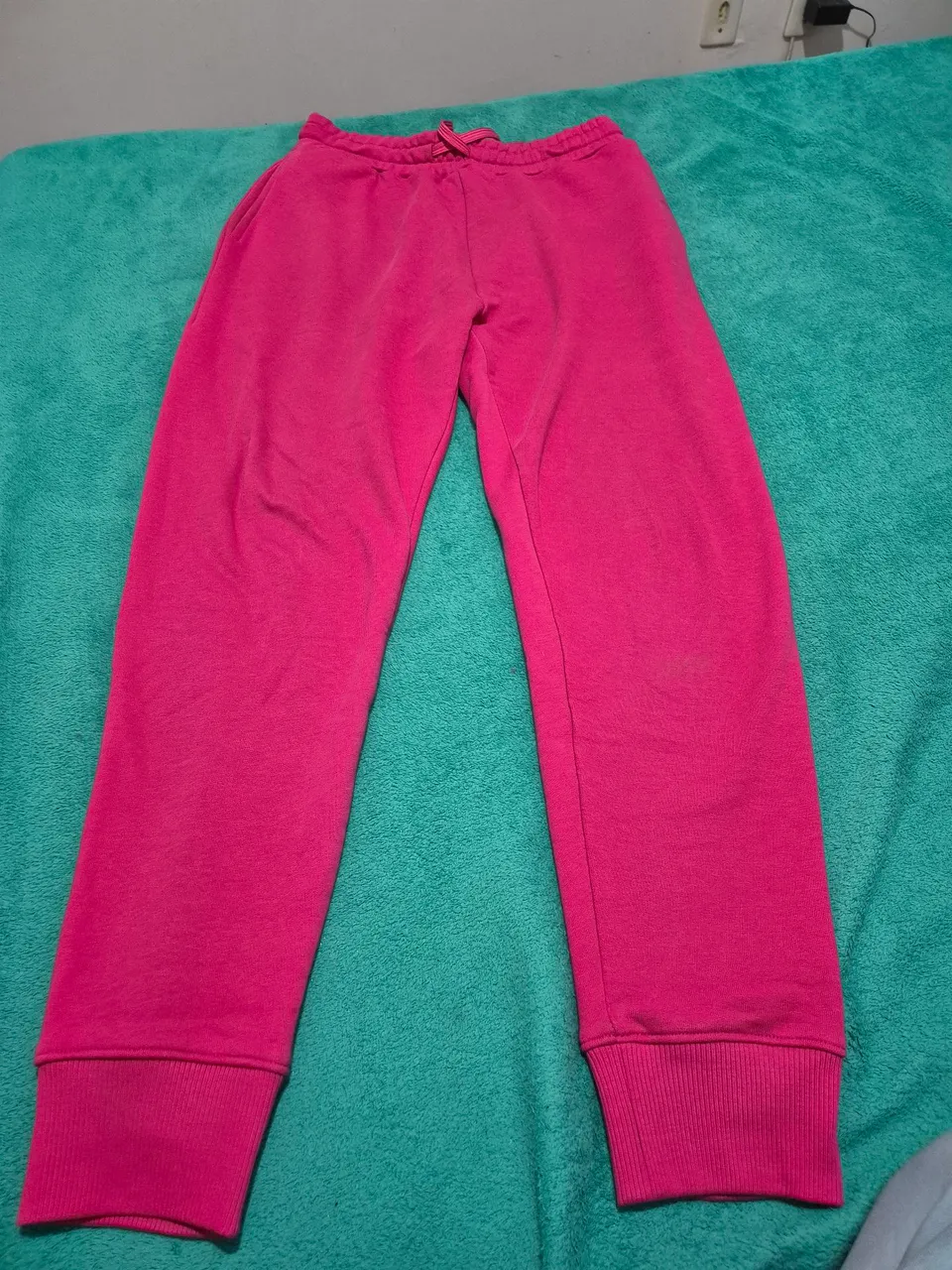 Calça de Moletom Rosa - Zara - Conforto e Estilo!
