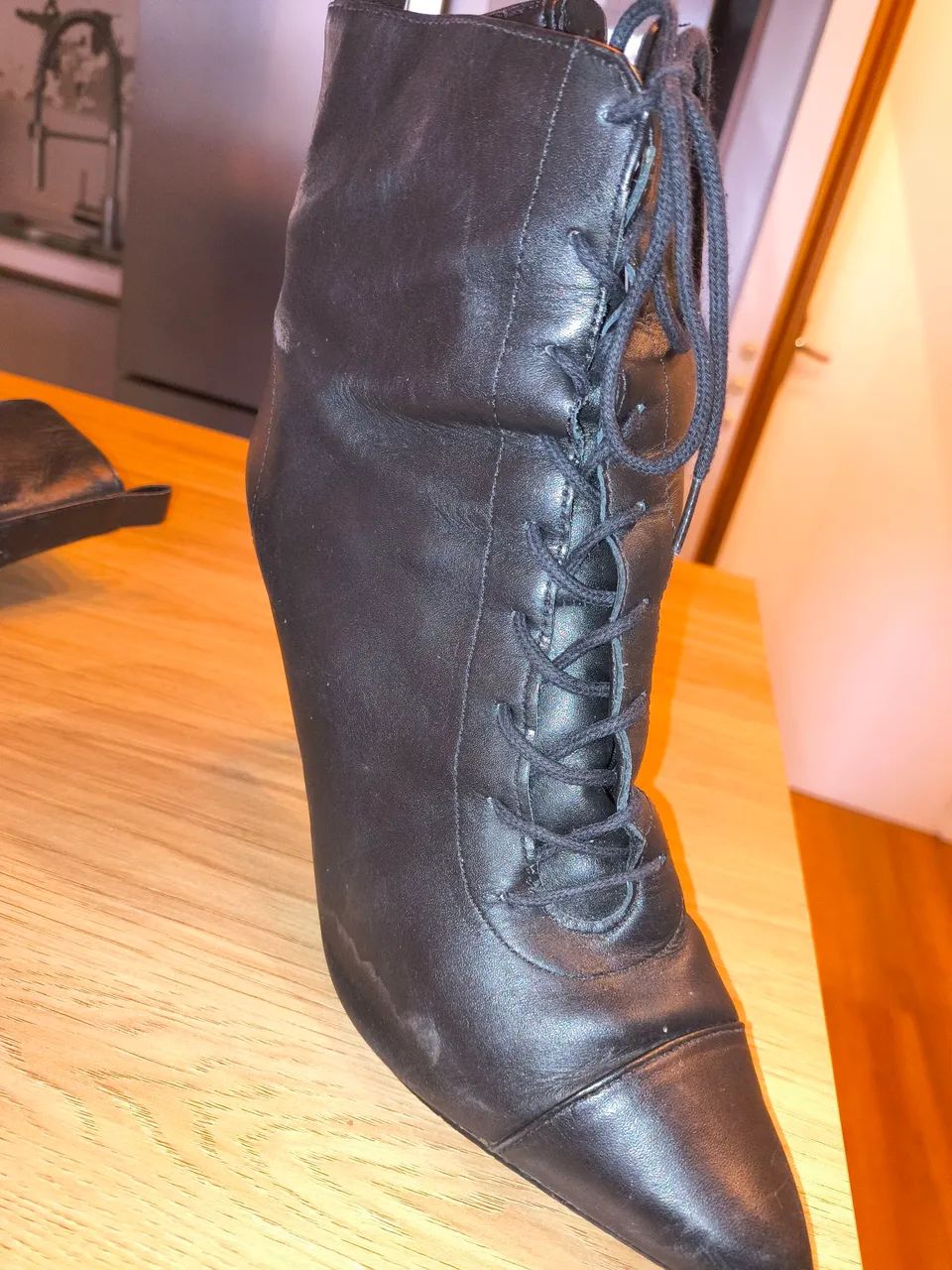 Bota semi nova Arezzo 36 - Foto 3