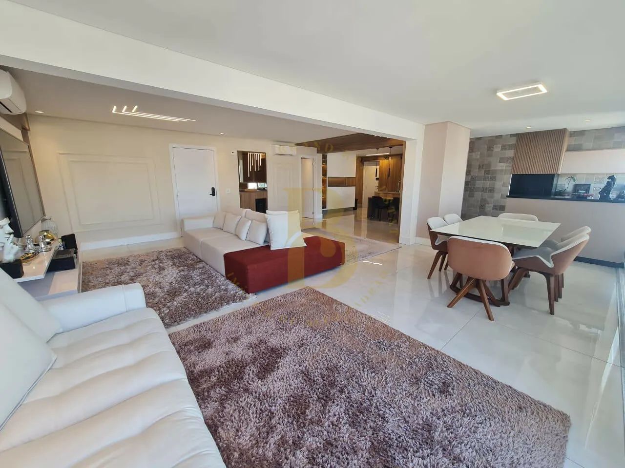 Apartamento na Vila Mariana com 162m², 3 Suítes e Varanda Gourmet - Foto 2