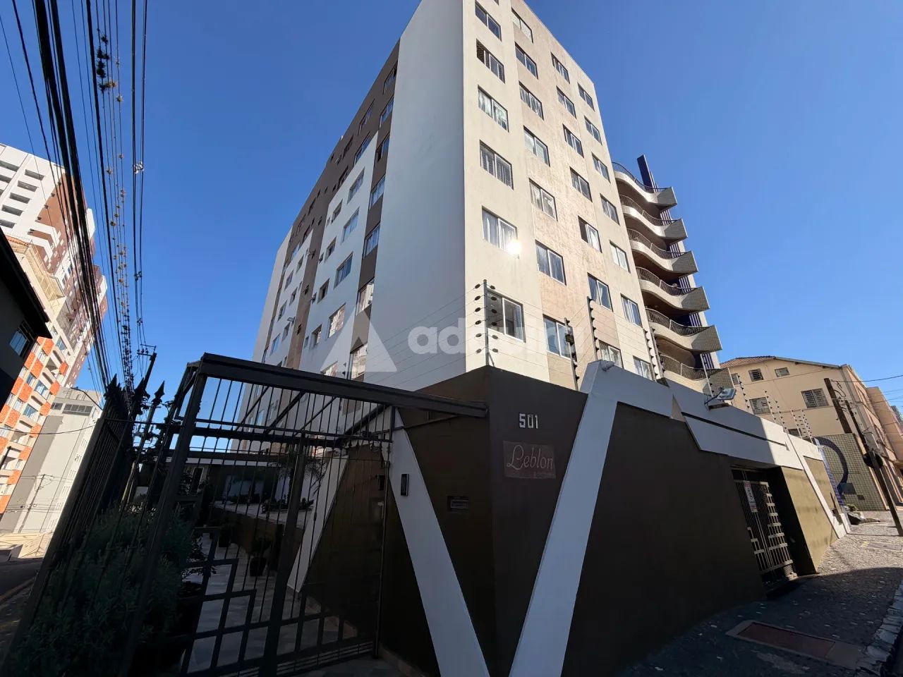 Apartamento à venda no Edifício Leblon, Centro de Ponta Grossa