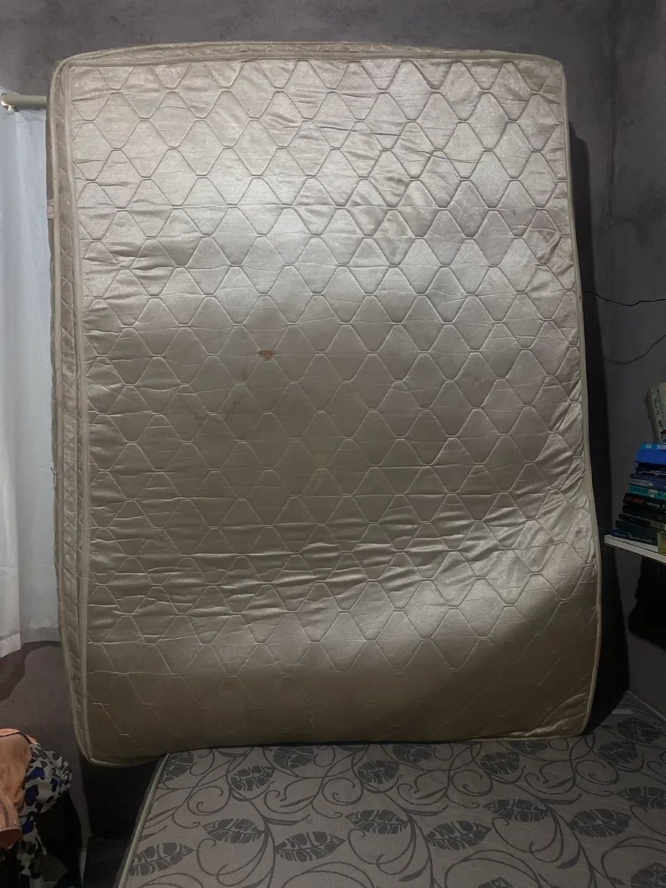 Vende -se essa cama 