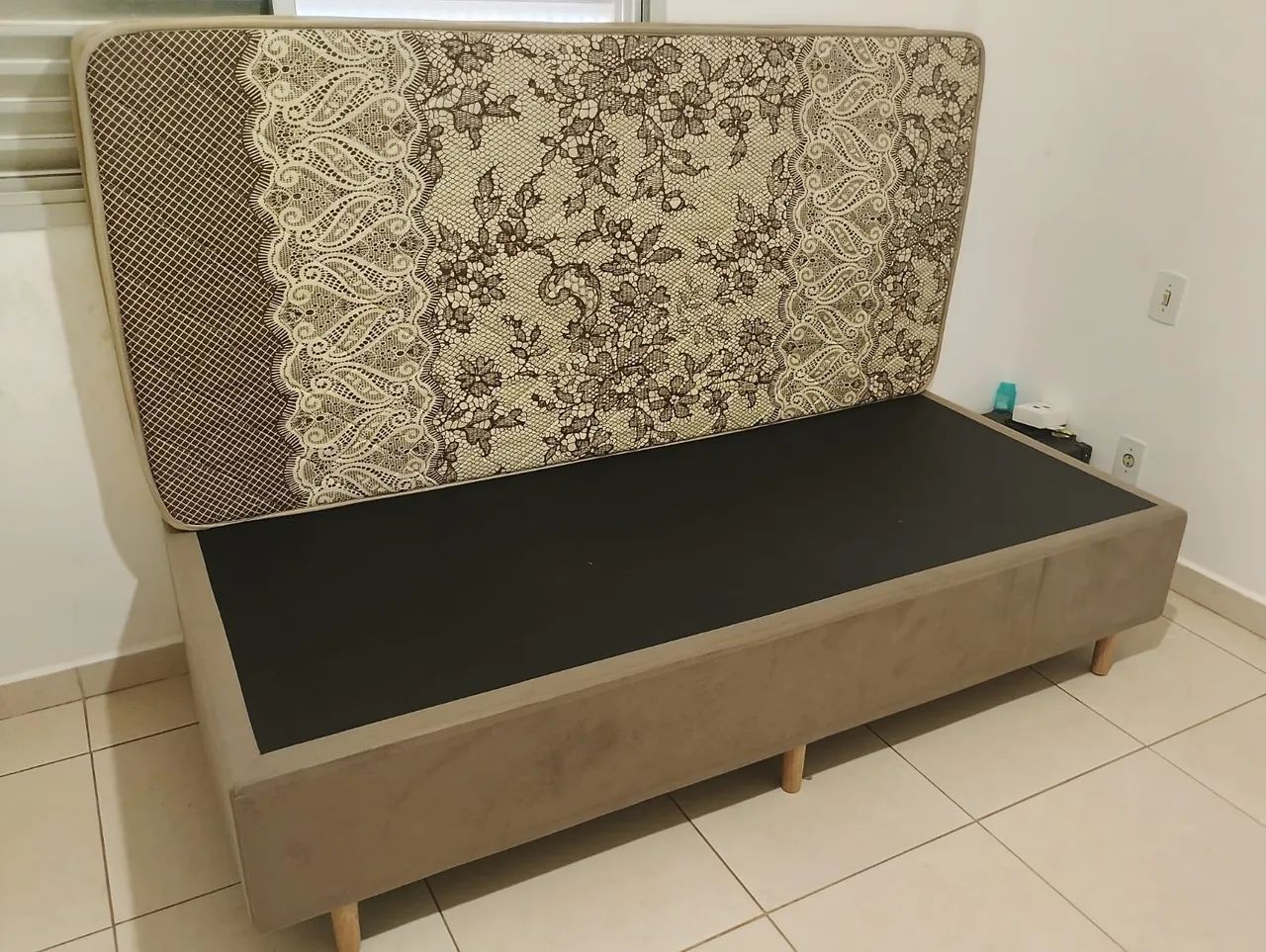 Cama Box + Colchão Sonorama