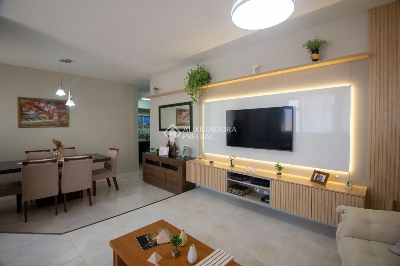 Casa Santa Mônica