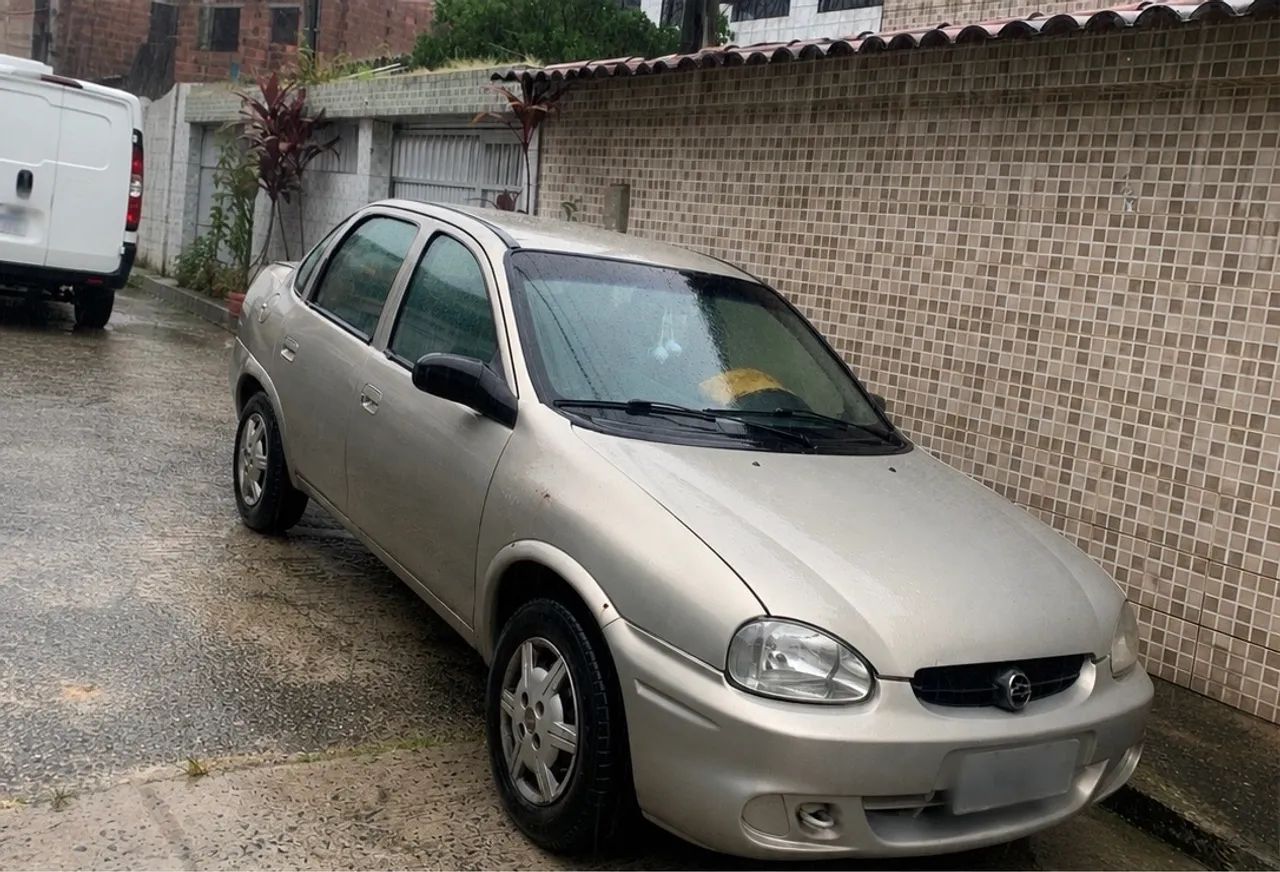 Chevrolet Corsa SED Class.spirit 1.0/1.0 Flexpower (álcool) 2005