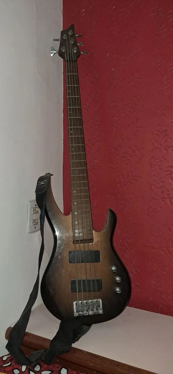Contrabaixo 