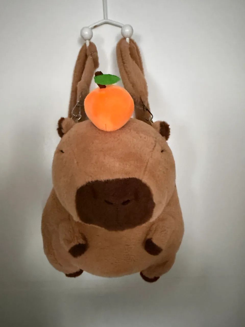 Mochila pelucia capibara  - Foto 2