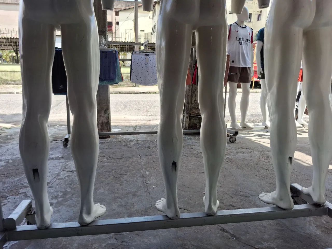 Vende-se manequins masculino.  - Foto 3