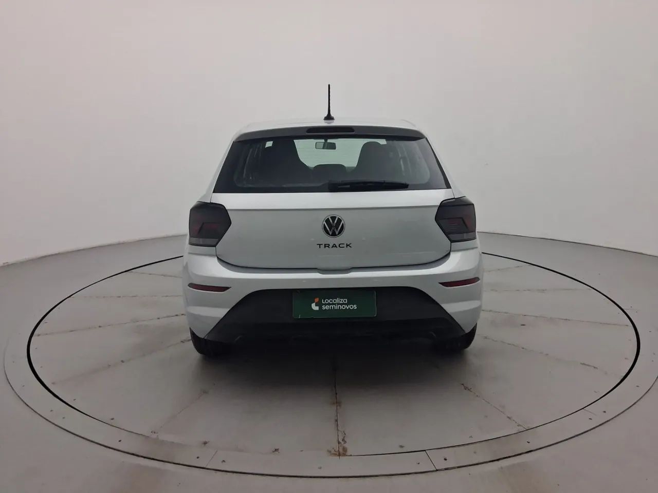 Volkswagen Polo Track 1.0 Flex 12V 5p, foto 4 de 18
