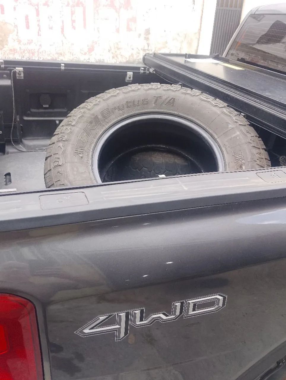 Pneus 285-70 R17. - Foto 3
