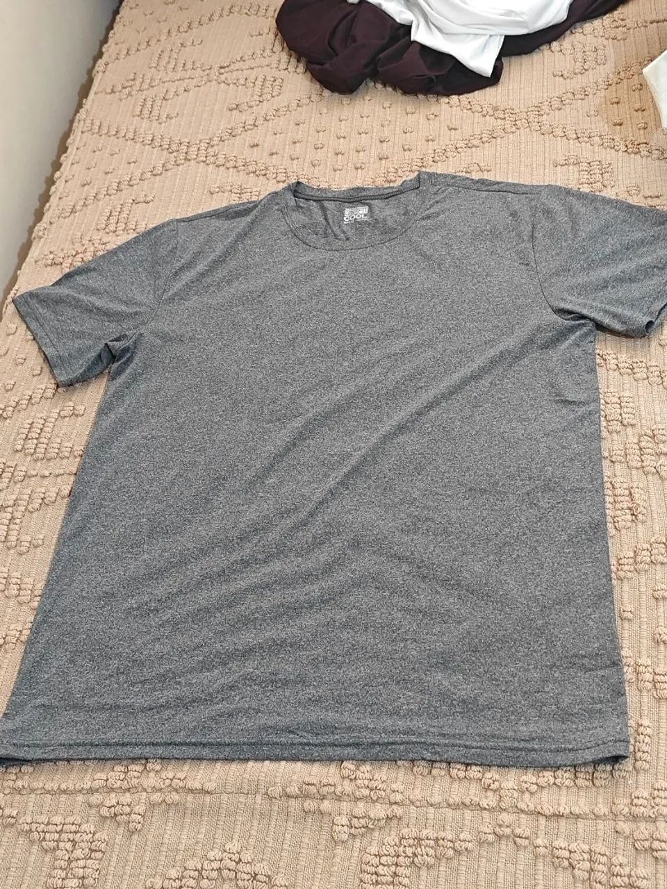 Camiseta 32 degrees, tamanho G, de poliéster 90% com elastano 10% - Foto 5