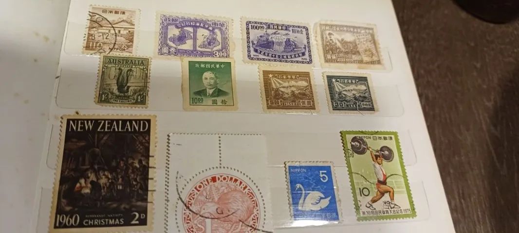 filatelia. 32 selos comemorativos ásia e oceania. - Foto 3