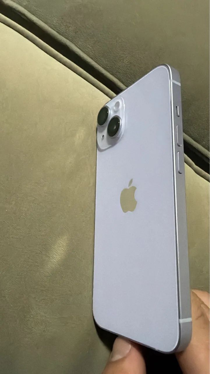 IPHONE 14 128 gb 84 de bateria todo original  - Foto 3
