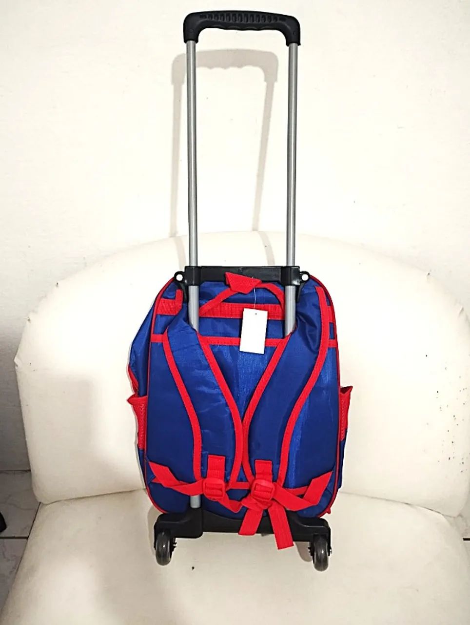 Mochila Escolar infantil com rodas + lancheira e estojo - Foto 2