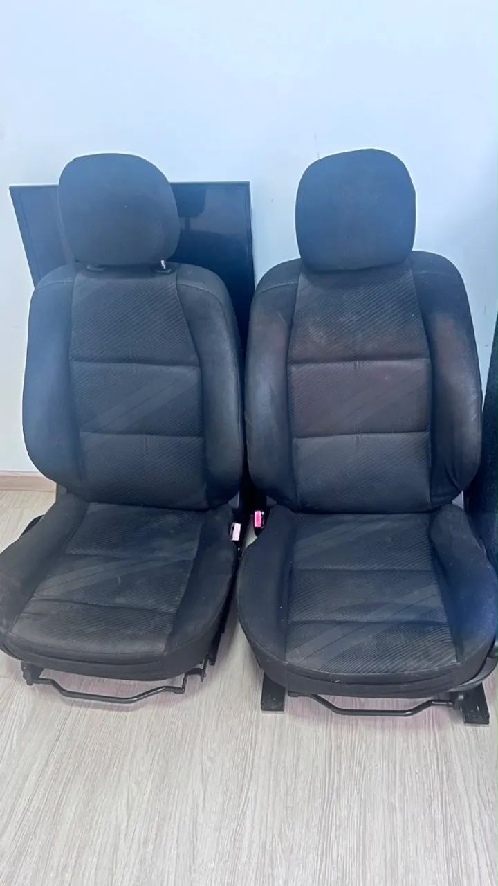 Banco de carro - Foto 2