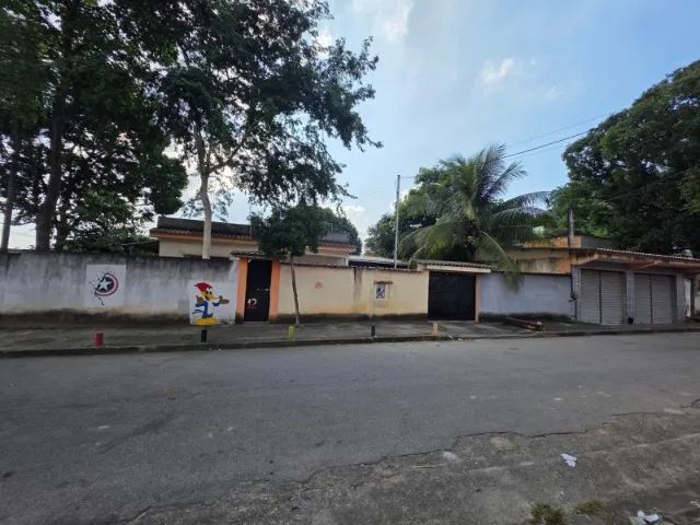 Vando Casa barata em queimados