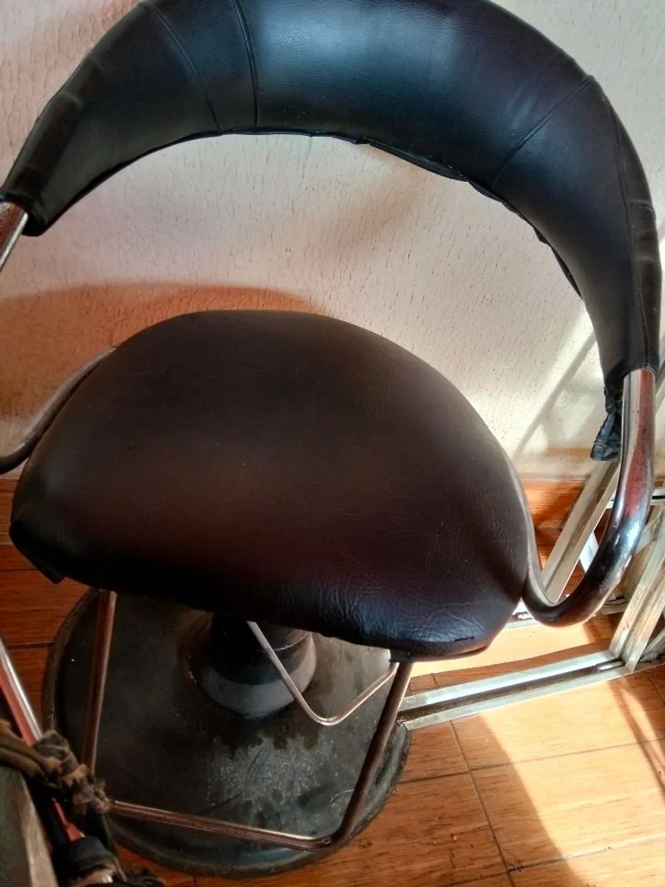 Vende essa cadeira hidráulica 