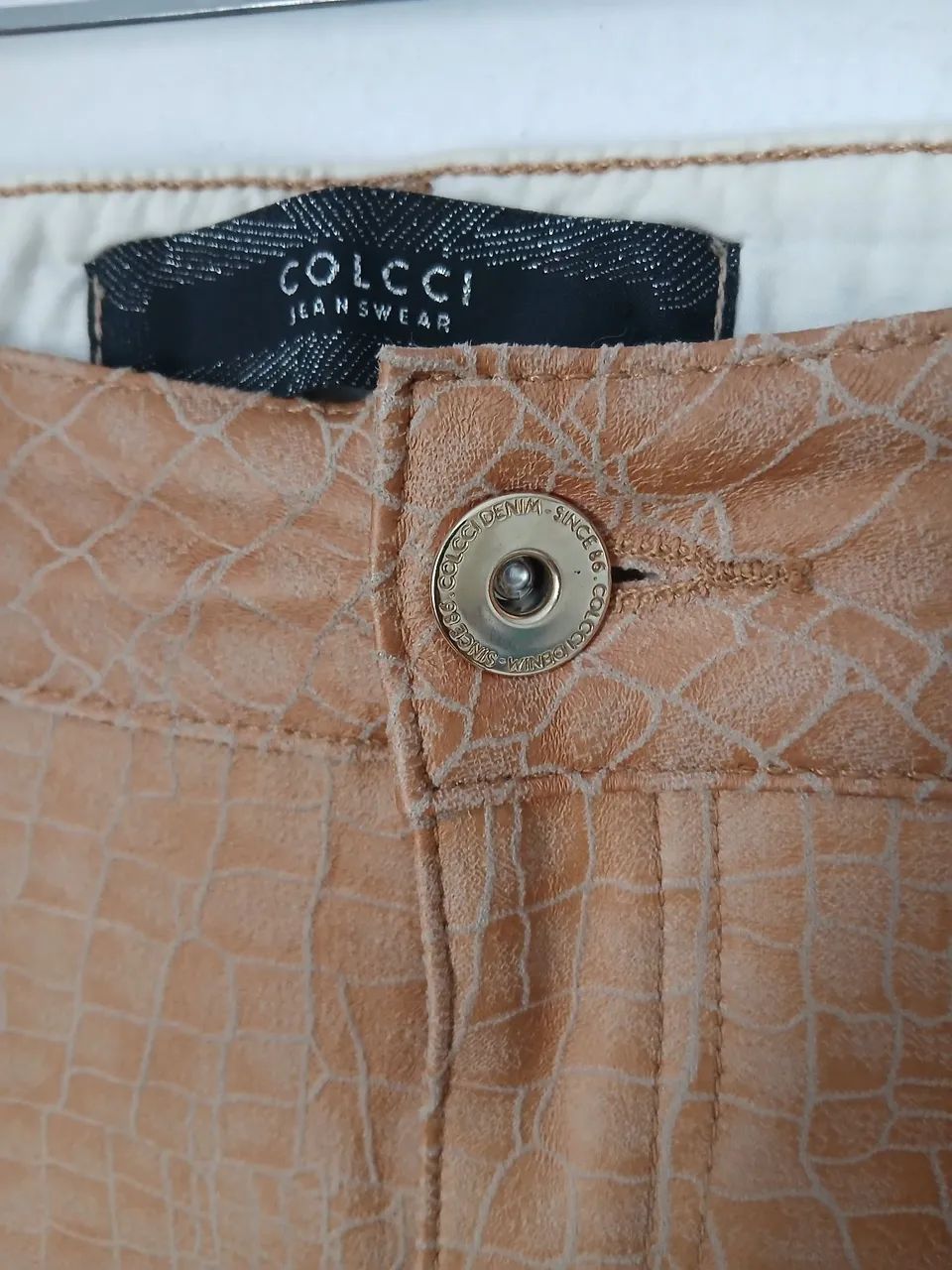 Calça flair original colcci bege croco n42 - Foto 3