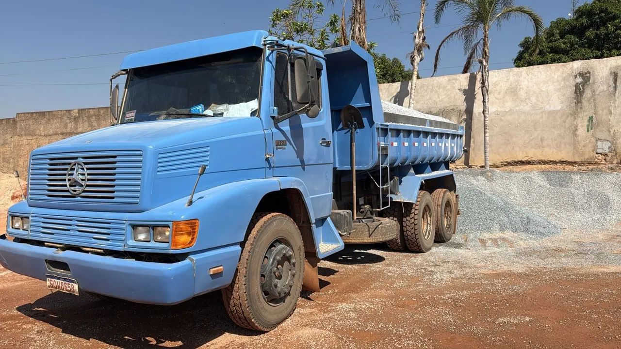 Vendo MB 1621 Caçamba  - Foto 4