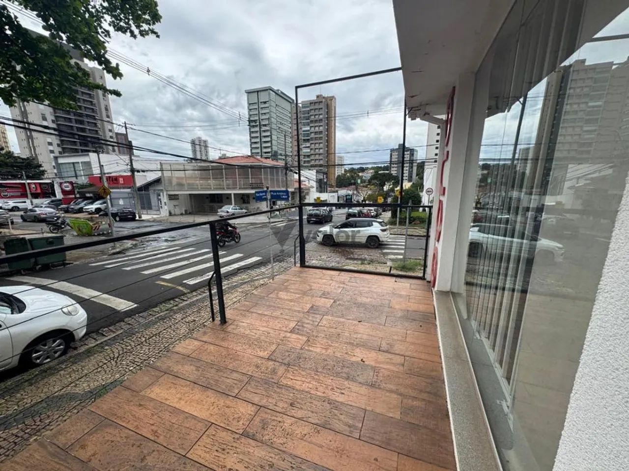 Salão para alugar em Campinas, Cambuí, com 323.53 m² - Foto 4