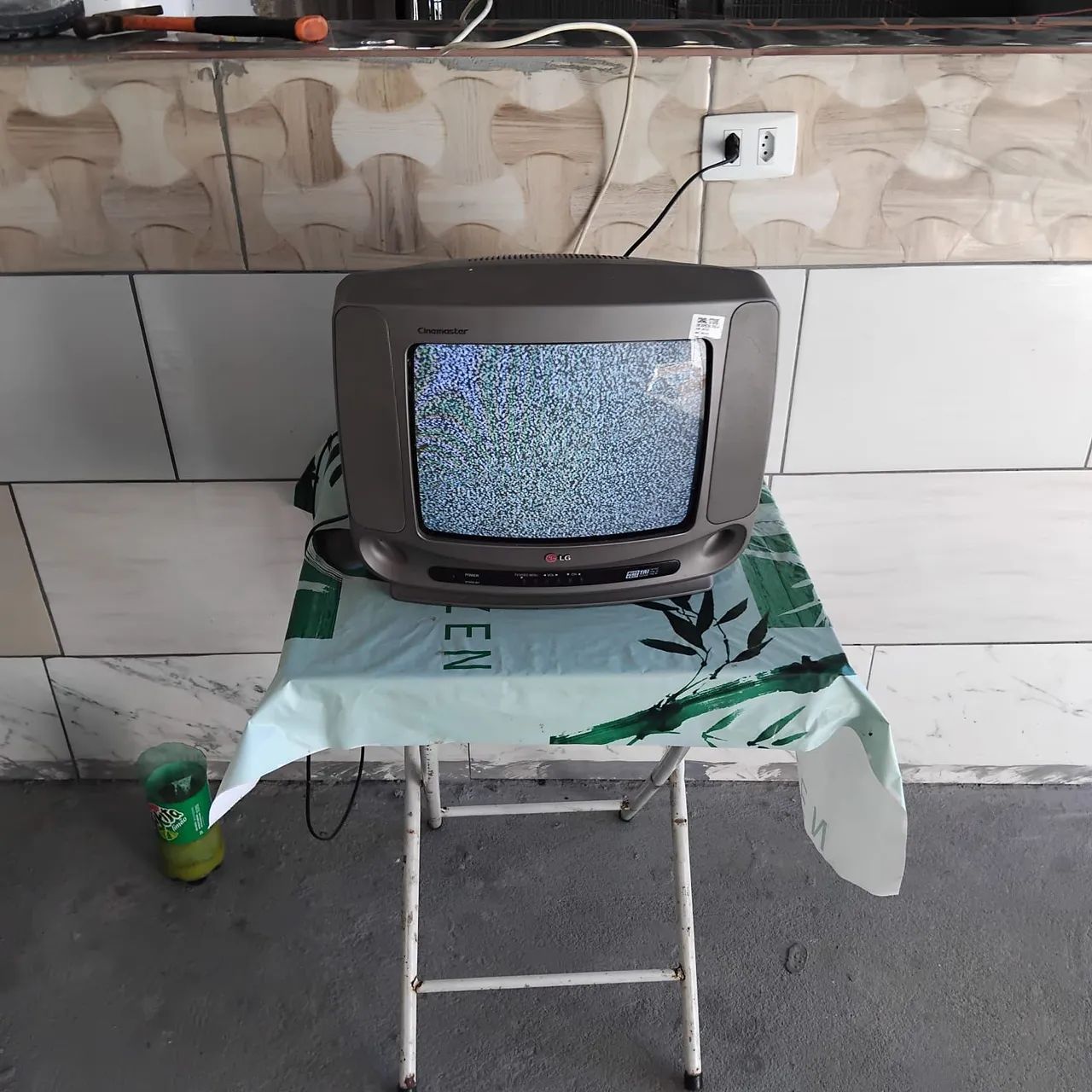 Tv LG bem conservado  - Foto 4