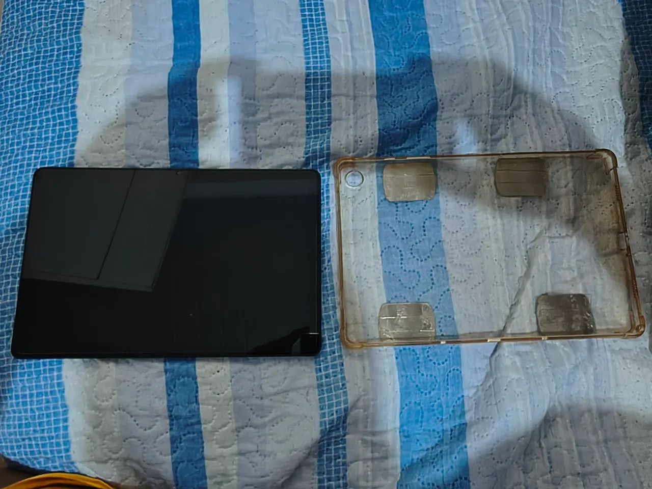 Vendo tablet Samsung a 9 plus com entrada de chip  - Foto 3