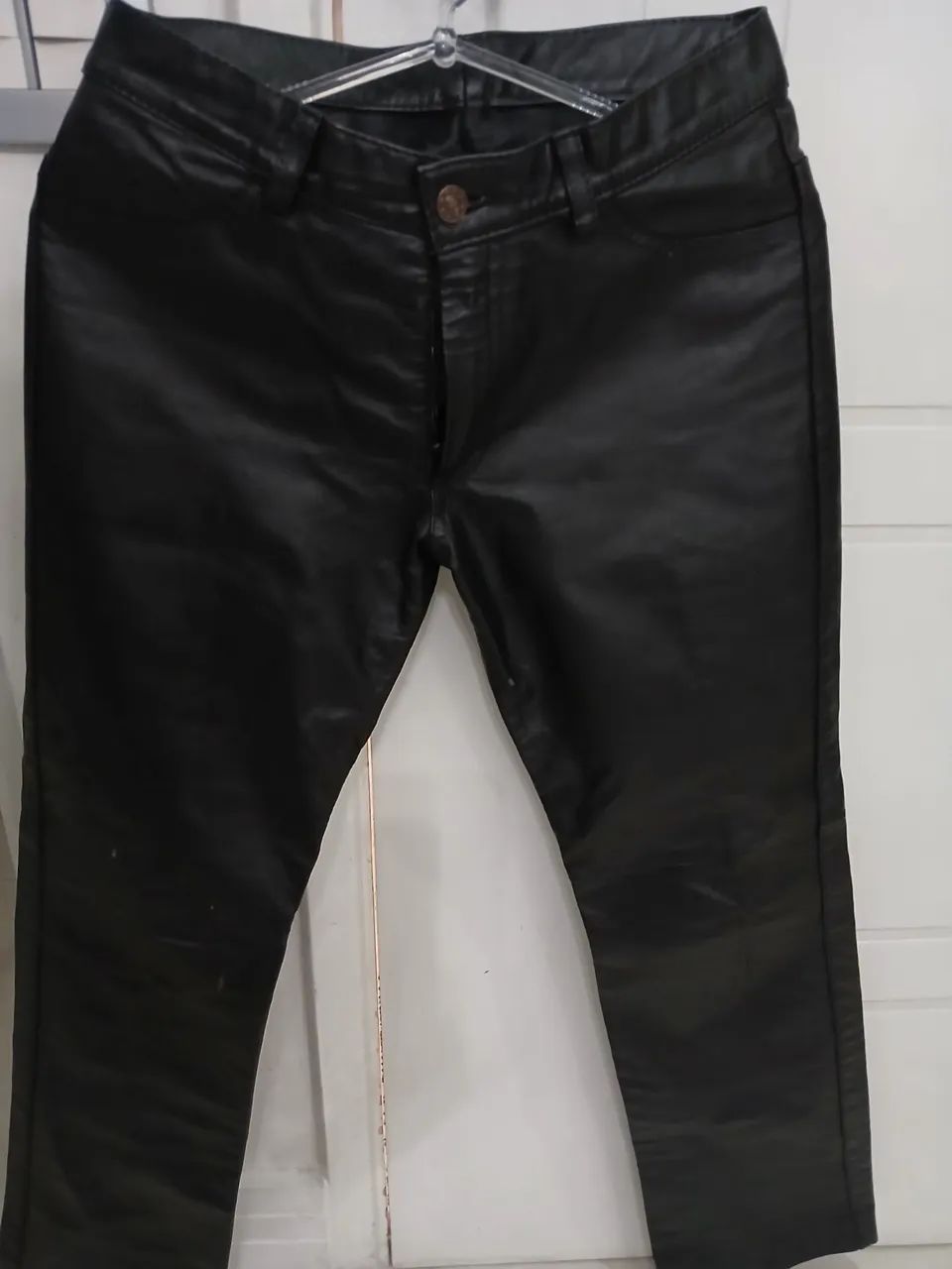 Calça de couro