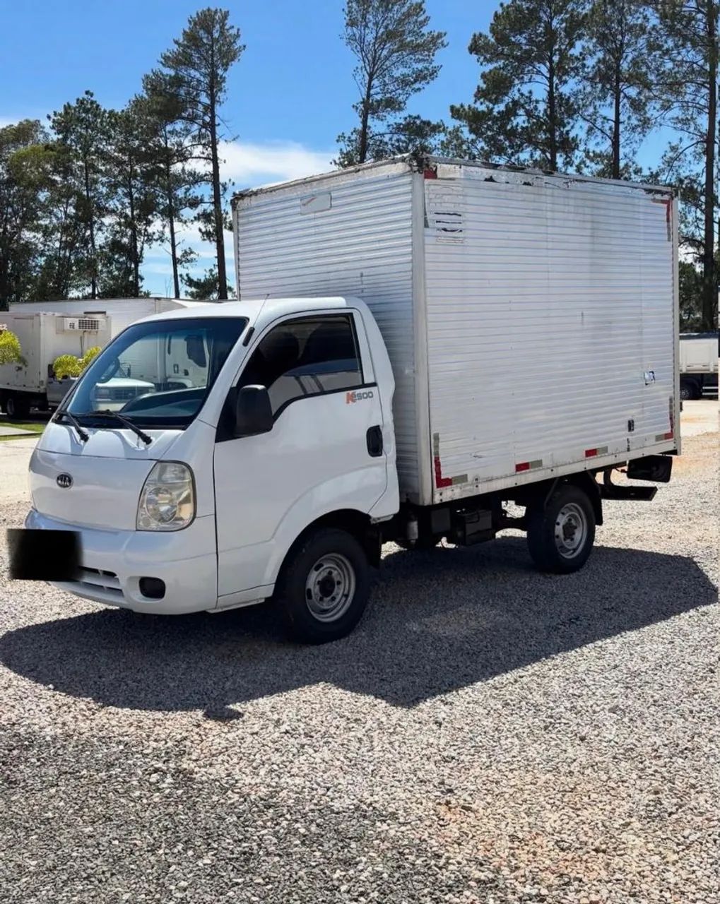 Kia bongo 2011