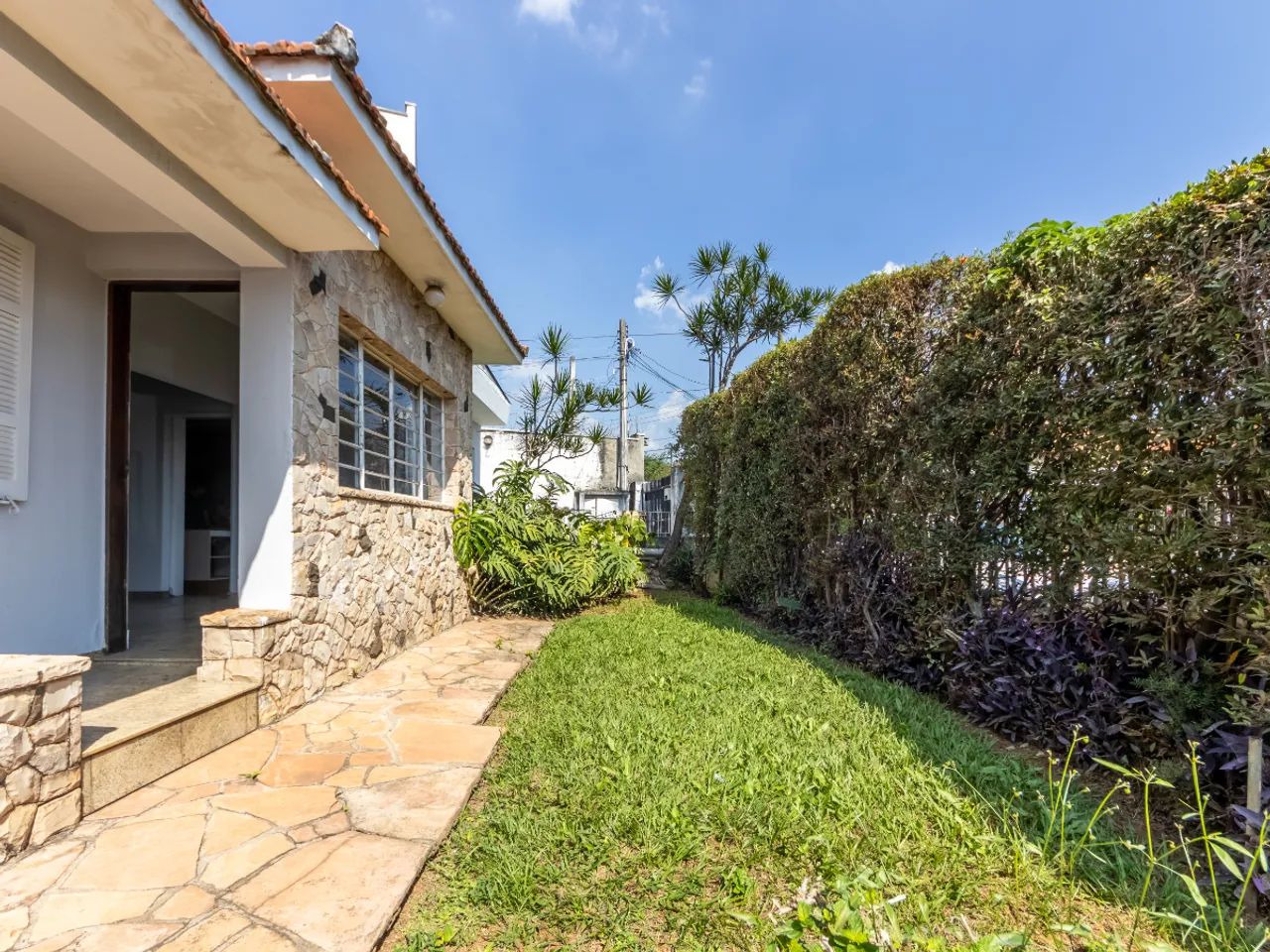 Casa para venda em Vila Sônia com 6 quartos, 298m² - Foto 2