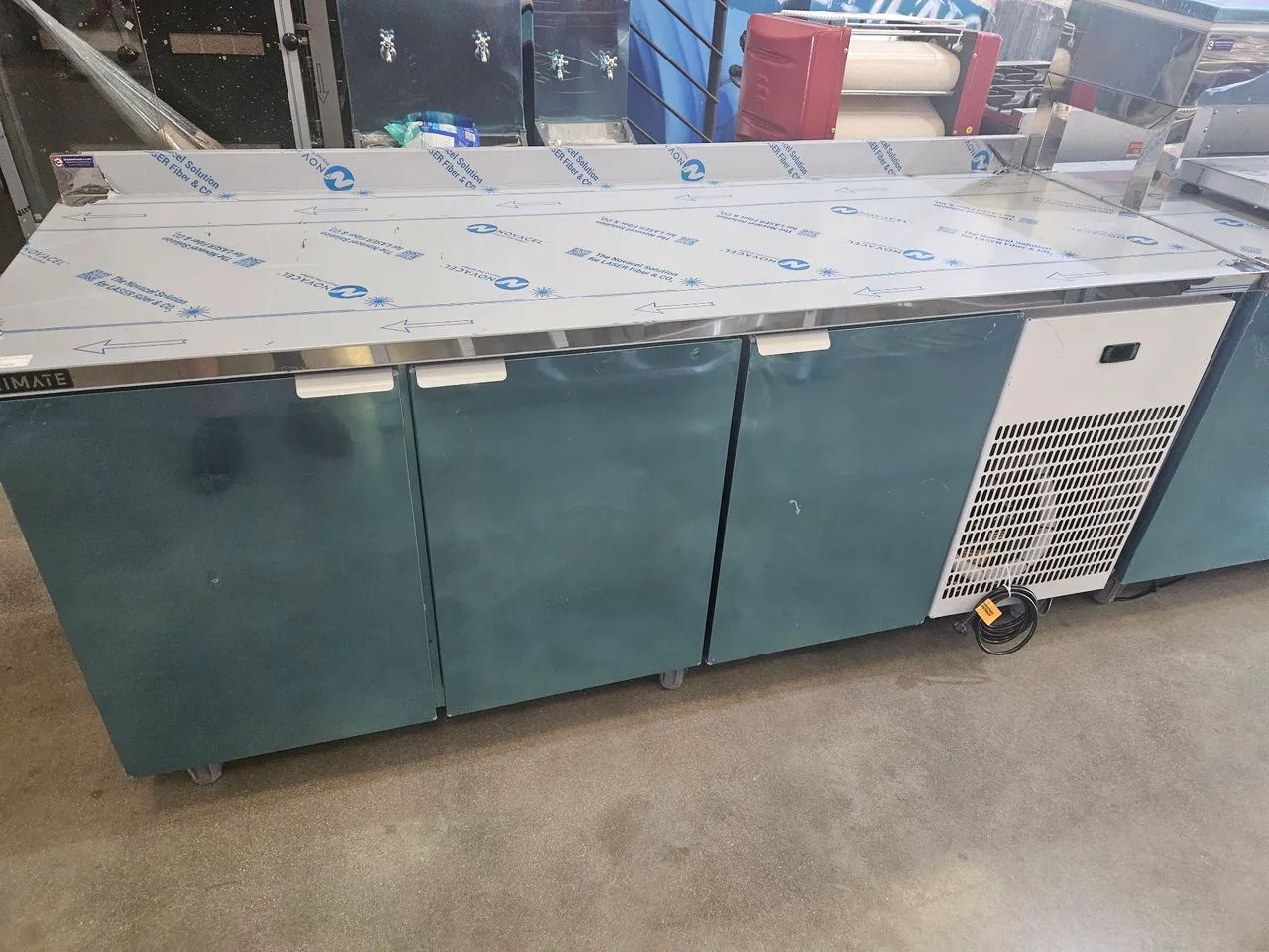 balcão de preparo refrigerado inox 2 metros