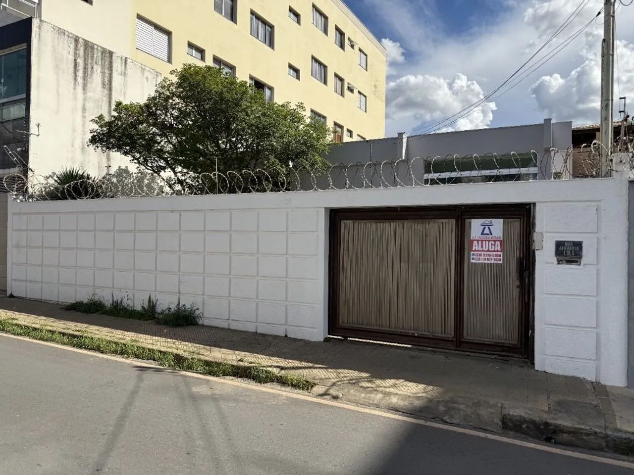 Casa comercial para Locação - Centro