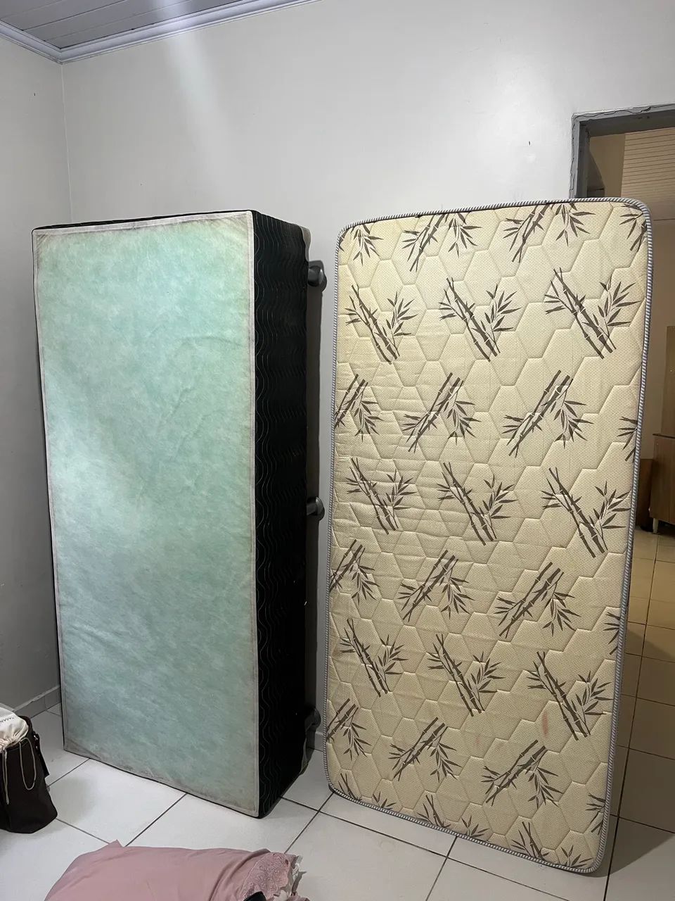 Cama e Colchão 