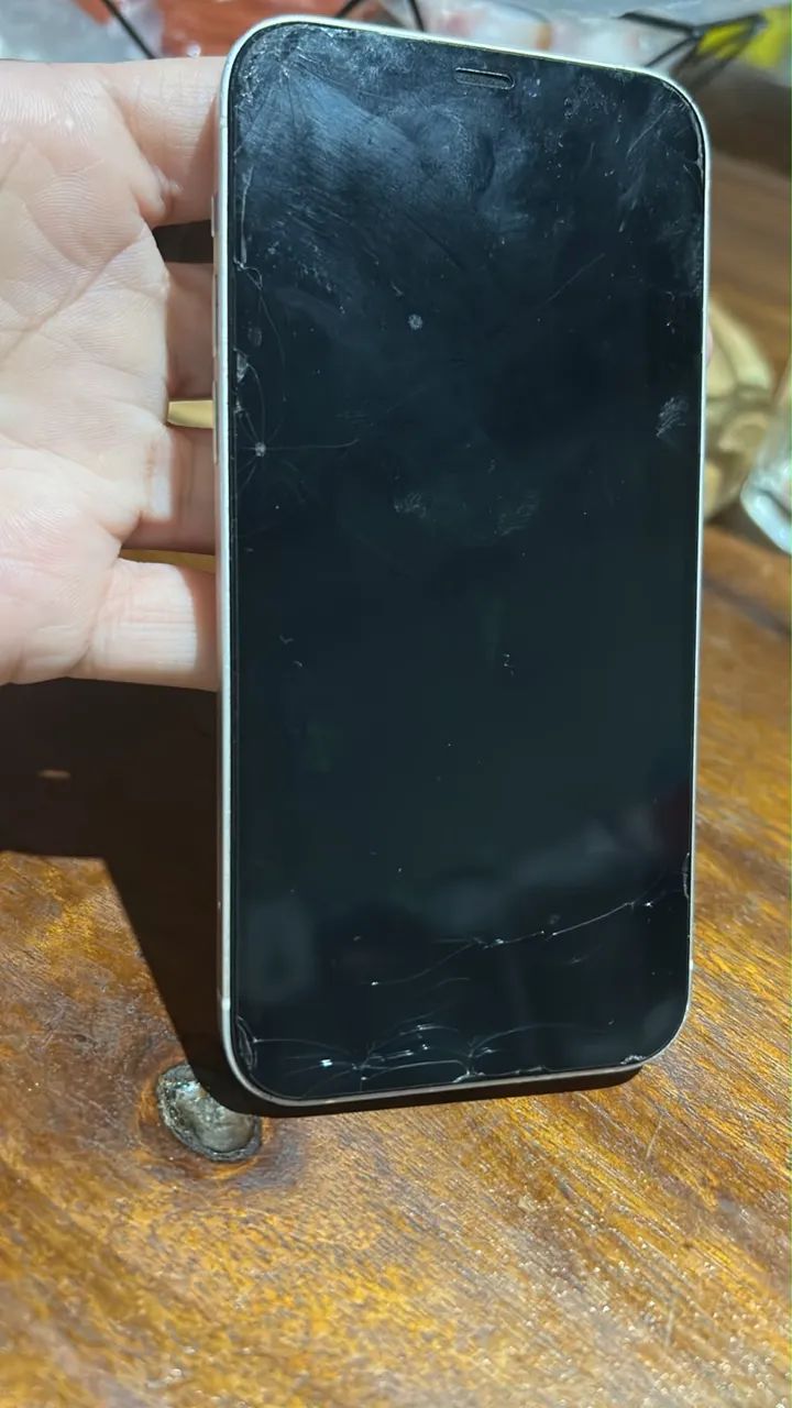IPhone 12