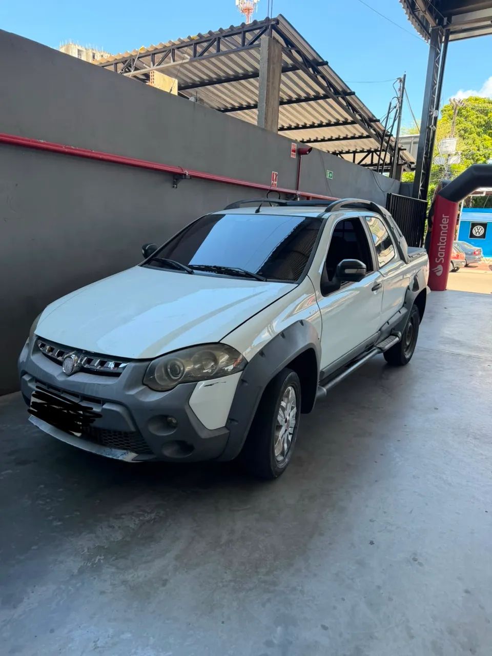 Fiat Strada Adventure1.8/ 1.8 Locker Flex CD 2013 - Foto 4