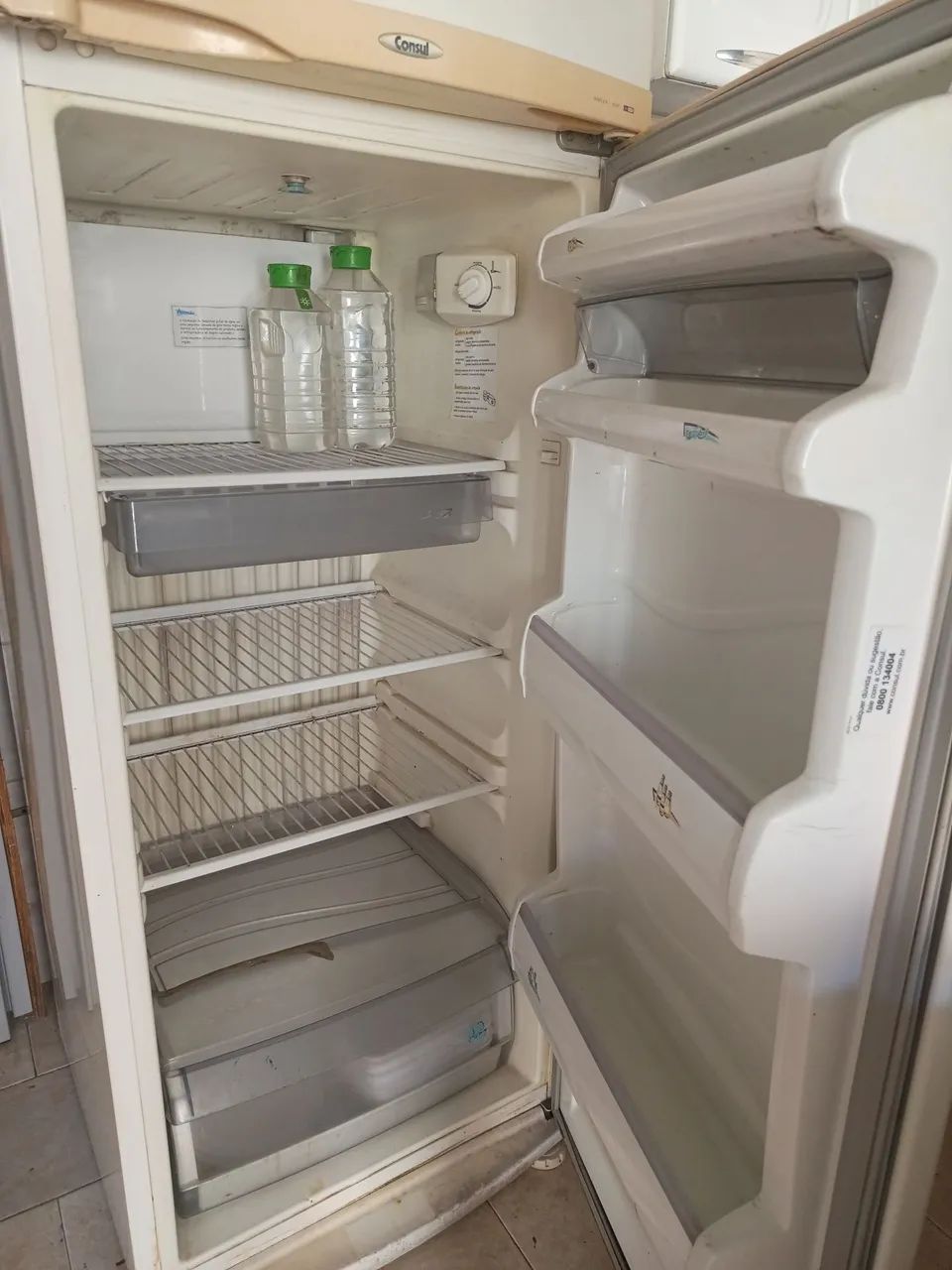 Geladeira Consul 380L com defeito  - Foto 3
