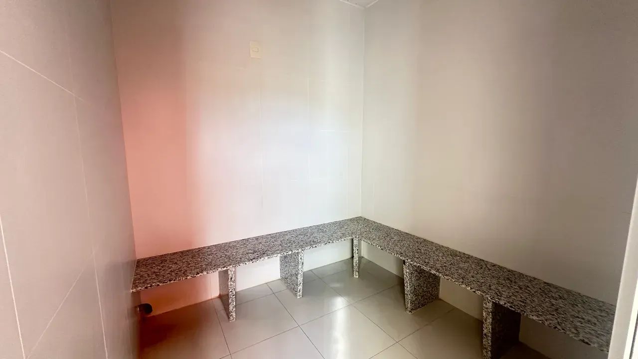 APARTAMENTO PARA LOCAÇÃO NO EDIFÍCIO VENEZA CAMBUÍ COM 2 DORMITÓRIOS E 3 VAGAS - Foto 5