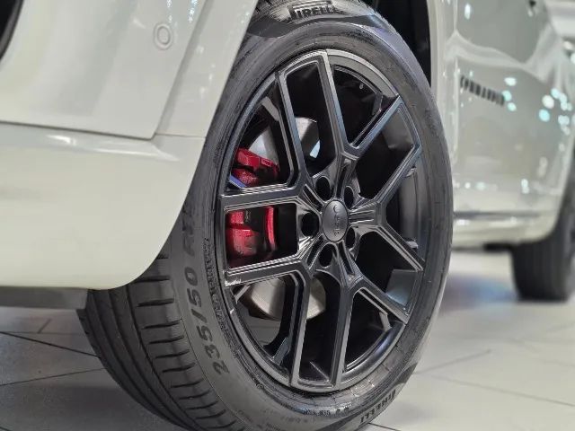 Jeep Commander Black Hurricane 2.0 4X4 TB AUT 2025 - Foto 15
