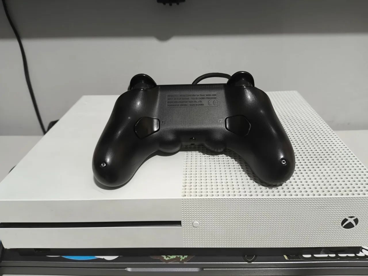 Xbox one s com controle 8bitdo pro - Foto 3